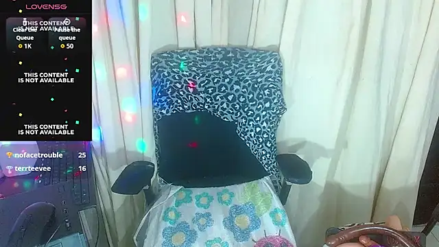 Alexaqueen1 online show from March 29, 2026, 1:27 am