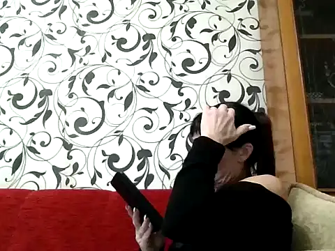 JeaneDavis online show from December 18, 2025, 11:38 am