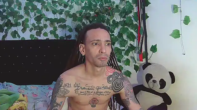 Snapshot of caribbeanlover1 chatting on January 9, 2025, 12:52 pm caribbeanlover1 online show from January 9, 2025, 12:52 pm