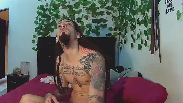 caribbeanlover1 online show from November 6, 2025, 1:34 pm