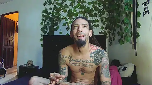 Snapshot of caribbeanlover1 chatting on March 25, 2026, 12:55 pm caribbeanlover1 online show from March 25, 2026, 12:55 pm