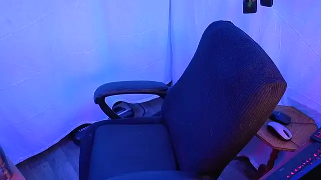 Snapshot of Richy__Rich_ chatting on February 6, 2026, 10:07 am Richy Rich online show from February 6, 2026, 10:07 am