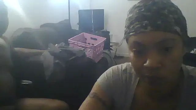 realninafame online show from October 2, 2025, 8:32 am