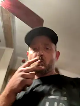 smokeymt420 online show from January 6, 2026, 4:16 am