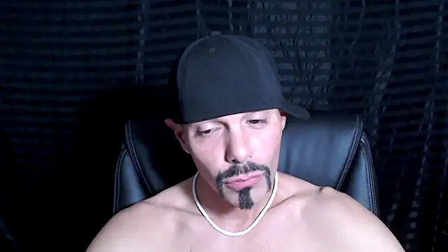 ThickD2C online show from January 28, 2025, 8:26 pm