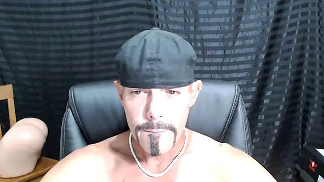 ThickD2C online show from March 2, 2025, 7:45 pm