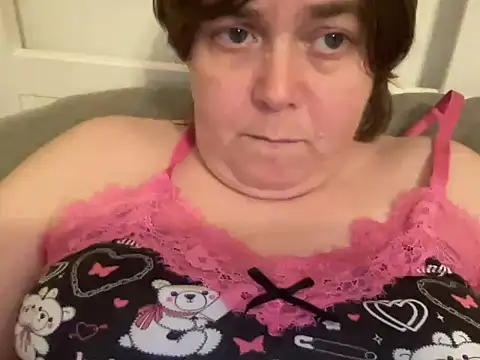 ParisNova online show from December 30, 2024, 9:08 pm