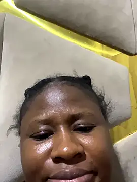 catty3232 online show from October 18, 2025, 1:19 am