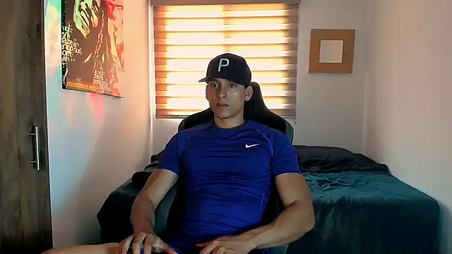 Liam V online show from January 8, 2025, 3:39 pm