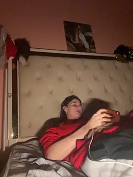 Flossy Vettie online show from November 19, 2025, 3:28 am