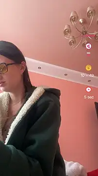 Snapshot of Flossy_Vettie chatting on February 14, 2026, 1:19 pm Flossy Vettie online show from February 14, 2026, 1:19 pm