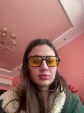 Snapshot of Flossy_Vettie chatting on February 18, 2026, 9:49 am Flossy Vettie online show from February 18, 2026, 9:49 am