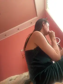 Snapshot of Flossy_Vettie chatting on February 24, 2026, 10:02 am Flossy Vettie online show from February 24, 2026, 10:02 am