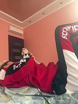 Snapshot of Flossy_Vettie chatting on March 1, 2026, 11:45 am Flossy Vettie online show from March 1, 2026, 11:45 am