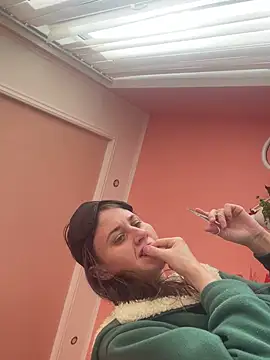 Snapshot of Flossy_Vettie chatting on March 6, 2026, 11:39 am Flossy Vettie online show from March 6, 2026, 11:39 am