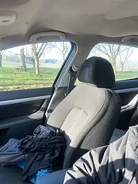 Snapshot of jim470 chatting on February 2, 2025, 8:57 am jim470 online show from February 2, 2025, 8:57 am