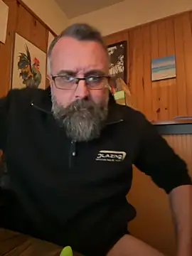 Snapshot of jim470 chatting on February 10, 2025, 6:45 pm jim470 online show from February 10, 2025, 6:45 pm