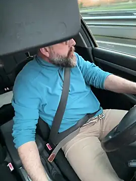 Snapshot of jim470 chatting on March 9, 2025, 5:49 pm jim470 online show from March 9, 2025, 5:49 pm