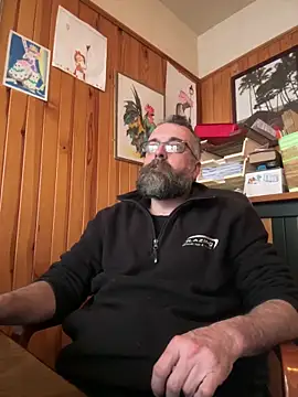 Snapshot of jim470 chatting on March 17, 2025, 5:05 pm jim470 online show from March 17, 2025, 5:05 pm