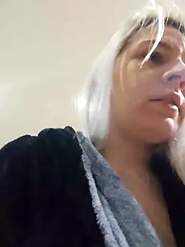 Snapshot of ScarletCallings420 chatting on December 7, 2024, 4:58 pm ScarletCallings420 online show from December 7, 2024, 4:58 pm