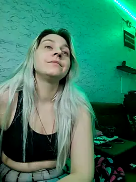 Snapshot of ScarletCallings420 chatting on March 29, 2026, 12:27 pm ScarletCallings420 online show from March 29, 2026, 12:27 pm