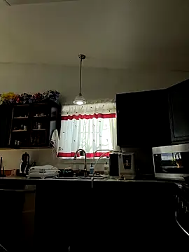 Snapshot of ScarletCallings420 chatting on March 30, 2026, 12:33 am ScarletCallings420 online show from March 30, 2026, 12:33 am