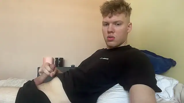 sexybooii6968 online show from May 29, 2026, 8:45 am