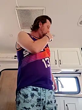 EZYves online show from March 13, 2026, 11:00 pm