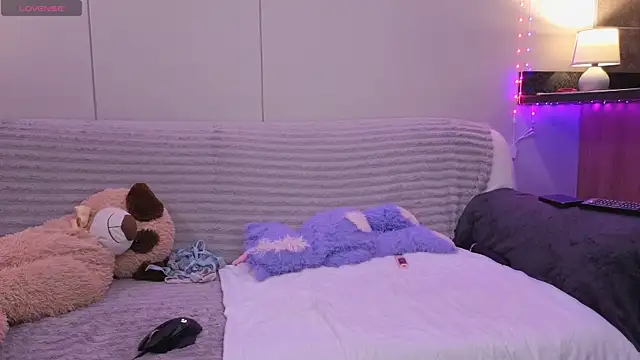 ScarletCarnal online show from December 20, 2025, 12:29 am