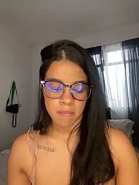 trianawhite online show from February 10, 2026, 3:05 pm