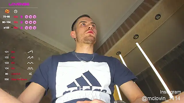 Snapshot of Vinsent_Frantlyy chatting on October 20, 2025, 5:57 pm Vinsent Frantlyy online show from October 20, 2025, 5:57 pm