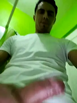 Snapshot of jair20 chatting on October 25, 2025, 10:48 pm jair20 online show from October 25, 2025, 10:48 pm