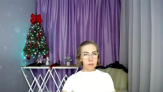 queen a n i online show from February 28, 2026, 7:53 am