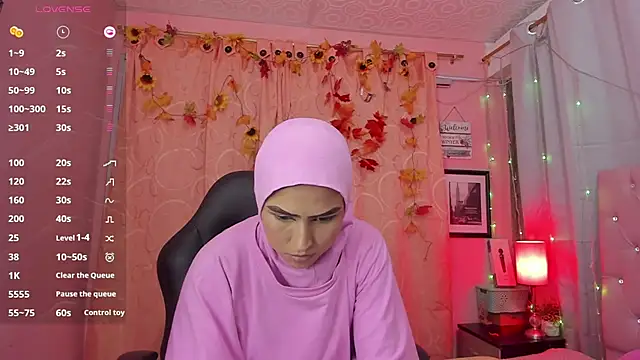 DarshaKhemu online show from March 12, 2025, 8:41 pm