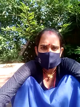 Mohni Das online show from November 2, 2025, 4:04 am