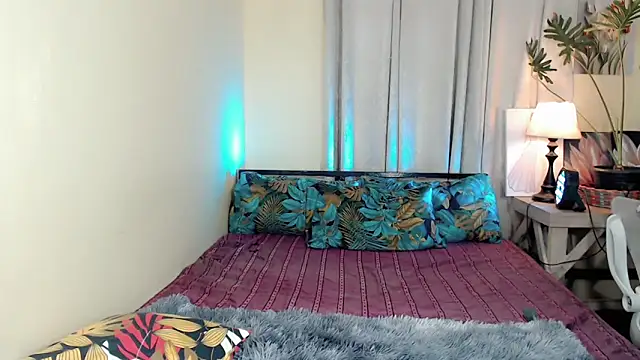 beatrice 21 online show from March 24, 2026, 12:26 am