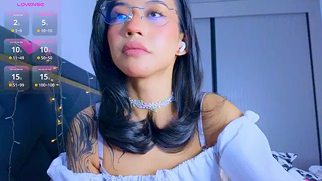 Mia Tin online show from January 8, 2026, 1:24 pm