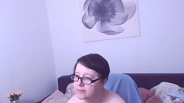 Snapshot of ChristaRose chatting on April 26, 2026, 11:08 am ChristaRose online show from April 26, 2026, 11:08 am