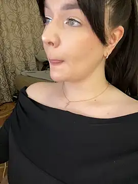 HellMoor online show from November 6, 2025, 7:04 pm