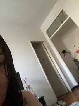 Yosipaez online show from October 9, 2025, 9:35 pm