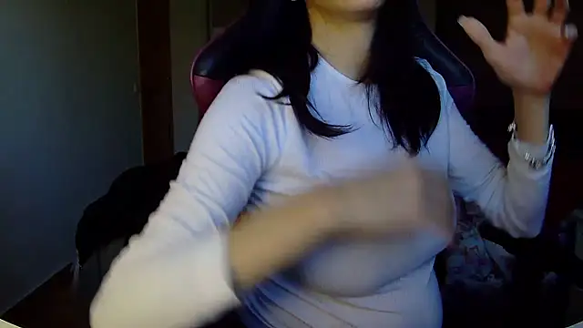 Vampirosa online show from April 3, 2026, 12:36 pm