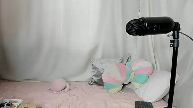 Snapshot of susy_angel chatting on September 24, 2025, 11:46 am susy angel online show from September 24, 2025, 11:46 am