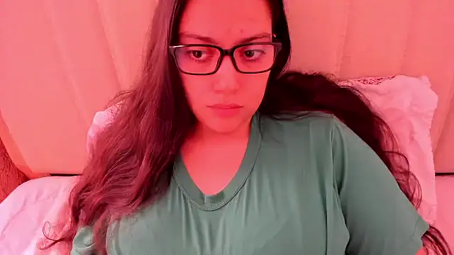 Snapshot of roniewester chatting on March 1, 2026, 2:30 pm roniewester online show from March 1, 2026, 2:30 pm