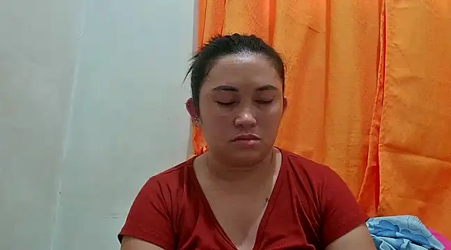 Snapshot of LalaiAsian chatting on December 22, 2024, 1:45 am LalaiAsian online show from December 22, 2024, 1:45 am