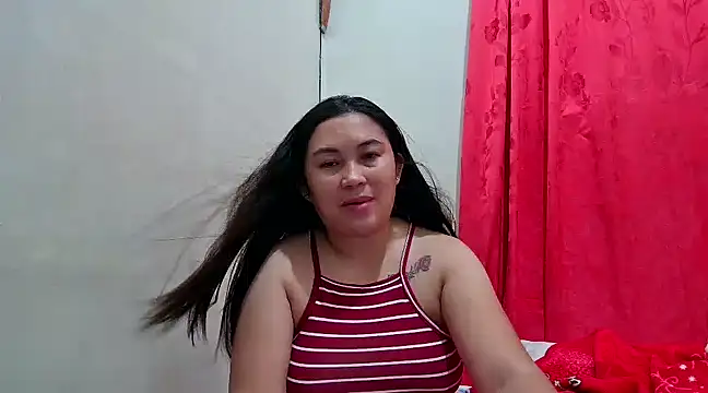 Snapshot of LalaiAsian chatting on February 27, 2025, 2:42 am LalaiAsian online show from February 27, 2025, 2:42 am