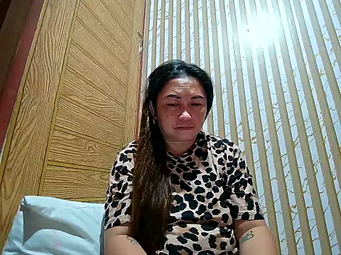 Snapshot of LalaiAsian chatting on March 1, 2026, 7:38 pm LalaiAsian online show from March 1, 2026, 7:38 pm