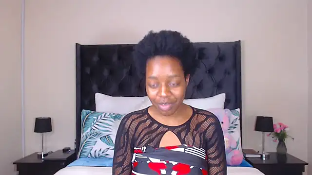 Snapshot of Sexynaughty_Gal chatting on December 7, 2024, 8:38 pm Sexynaughty Gal online show from December 7, 2024, 8:38 pm