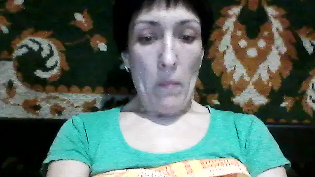 SunnyAmorre online show from January 17, 2026, 8:45 pm