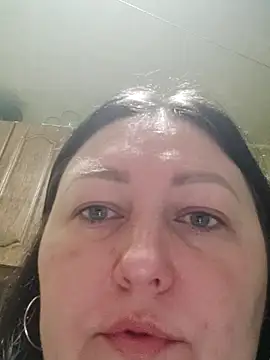 Rini333 online show from February 20, 2025, 4:46 pm