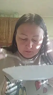 Rini333 online show from February 24, 2025, 9:10 am